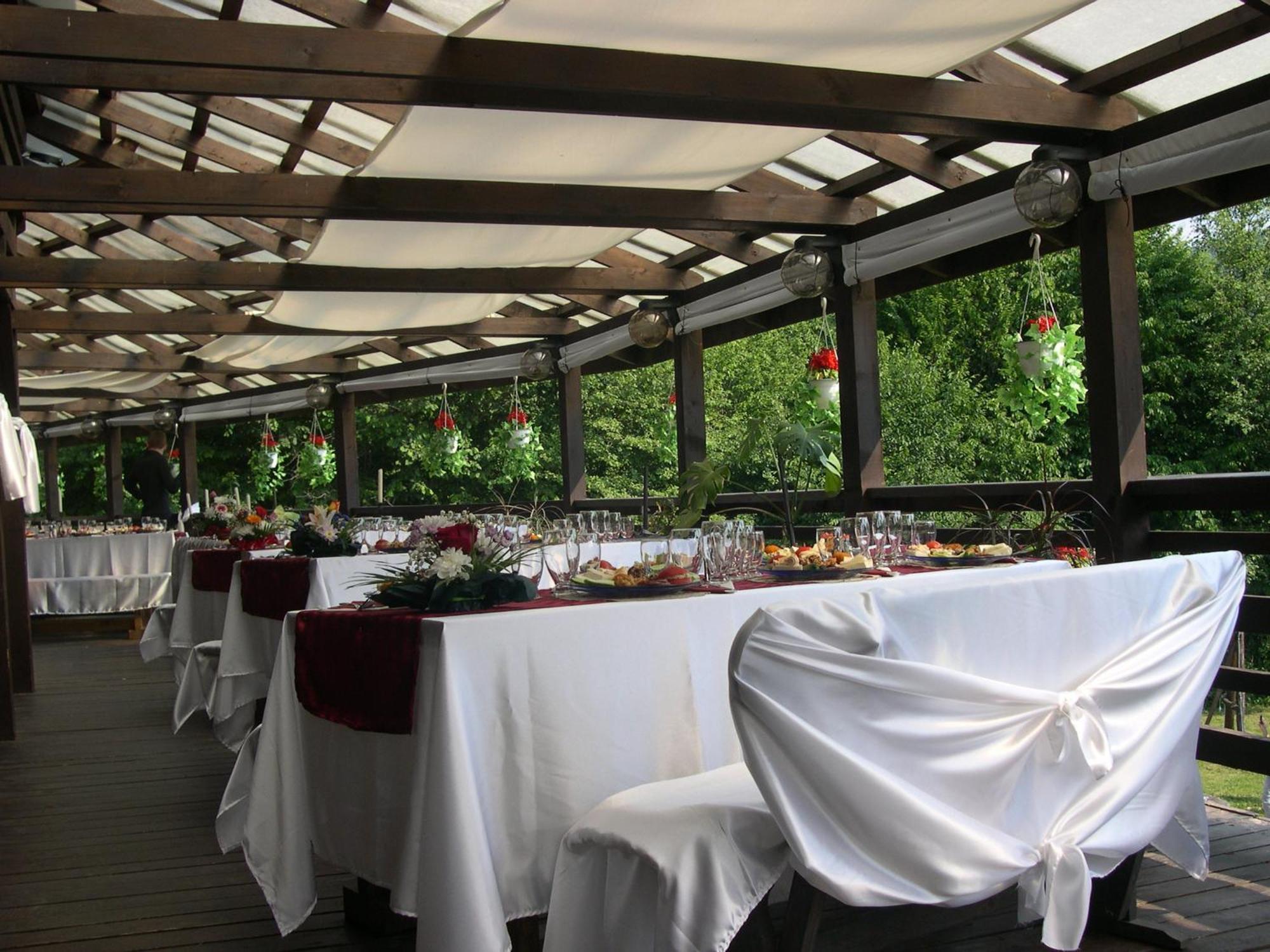 Cabana La Noi Hotell Rîşnov Eksteriør bilde