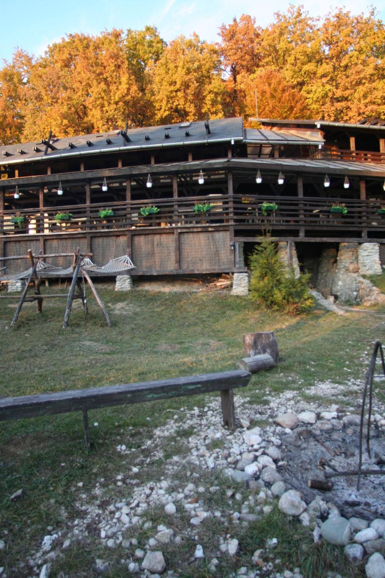Cabana La Noi Hotell Rîşnov Eksteriør bilde