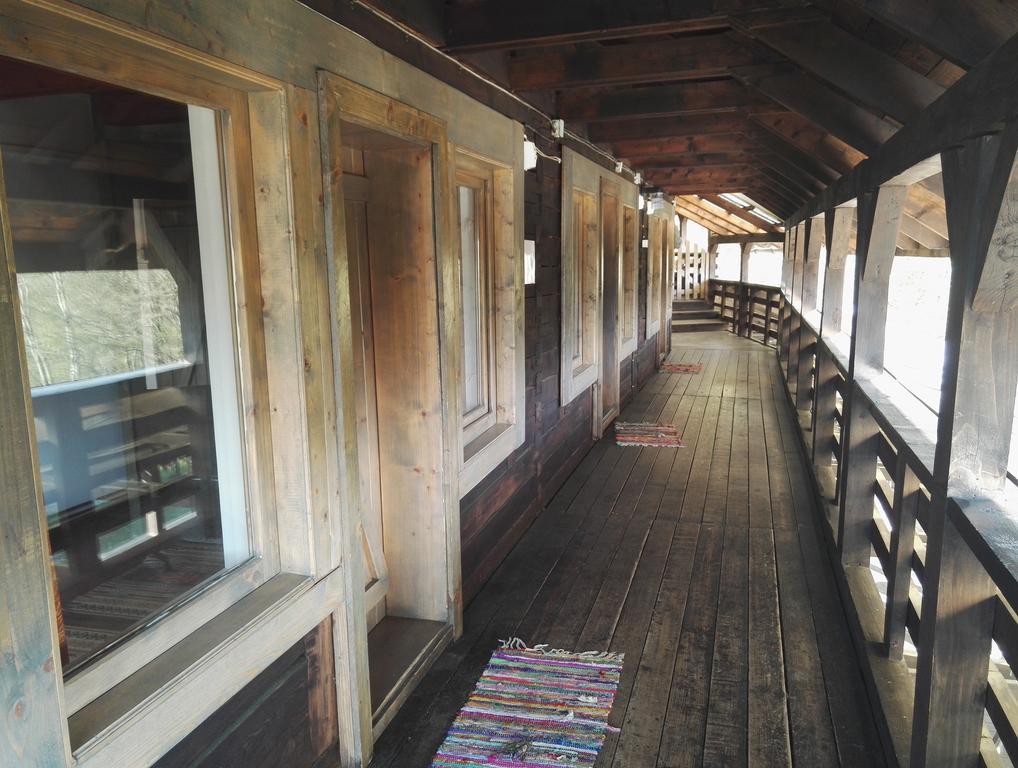 Cabana La Noi Hotell Rîşnov Eksteriør bilde