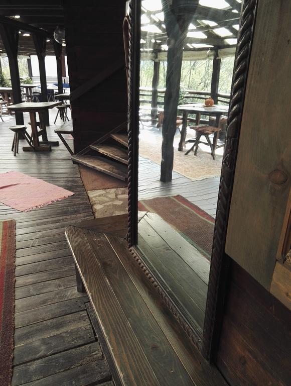 Cabana La Noi Hotell Rîşnov Eksteriør bilde