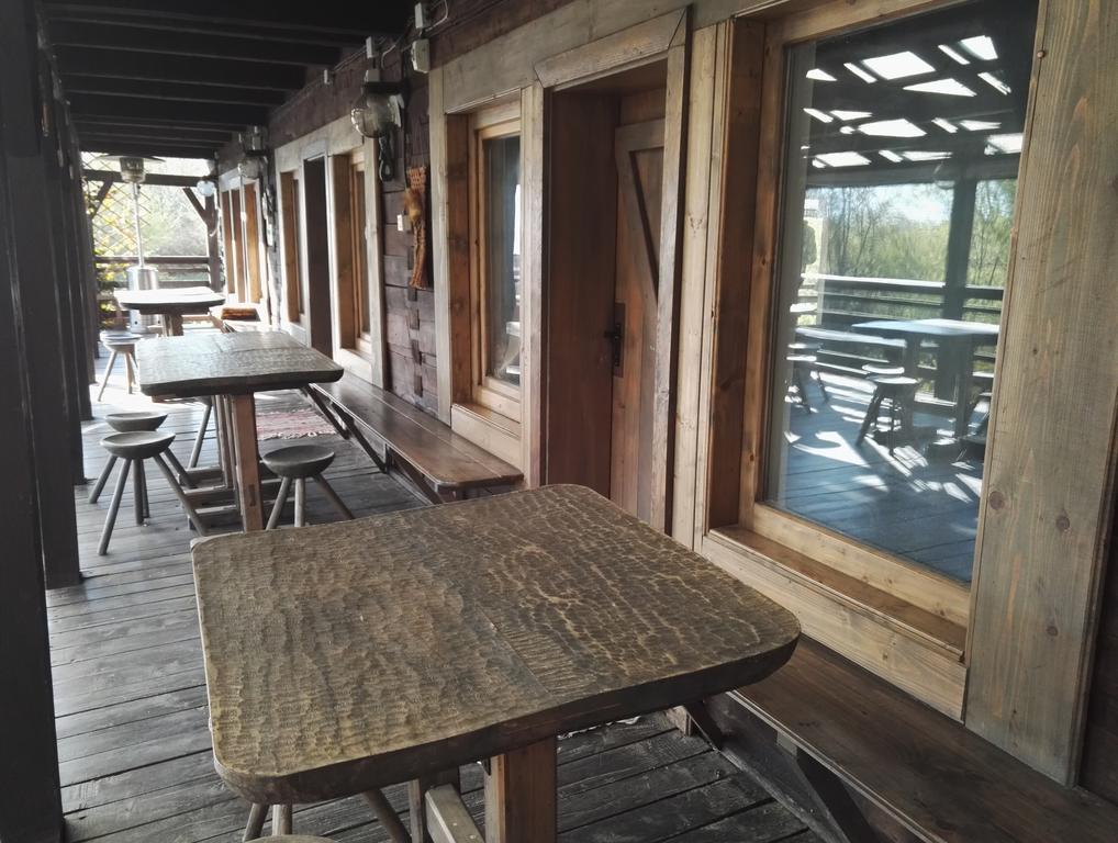Cabana La Noi Hotell Rîşnov Eksteriør bilde